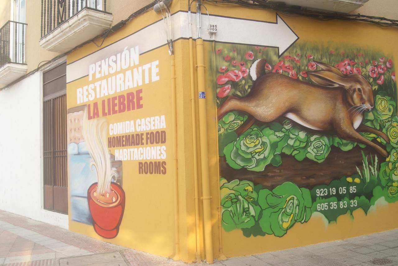 Pension Restaurante La Liebre Salamanka Exteriér fotografie
